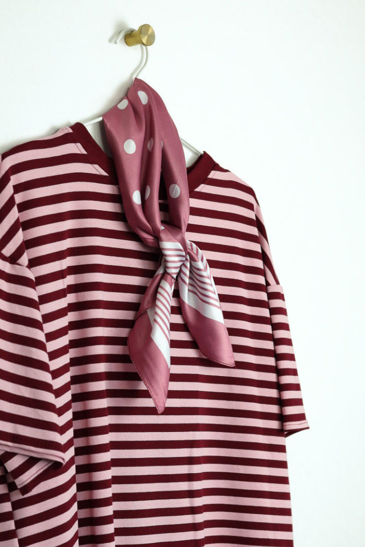 Vierkant sjaaltje polkadot gestreept roze wit