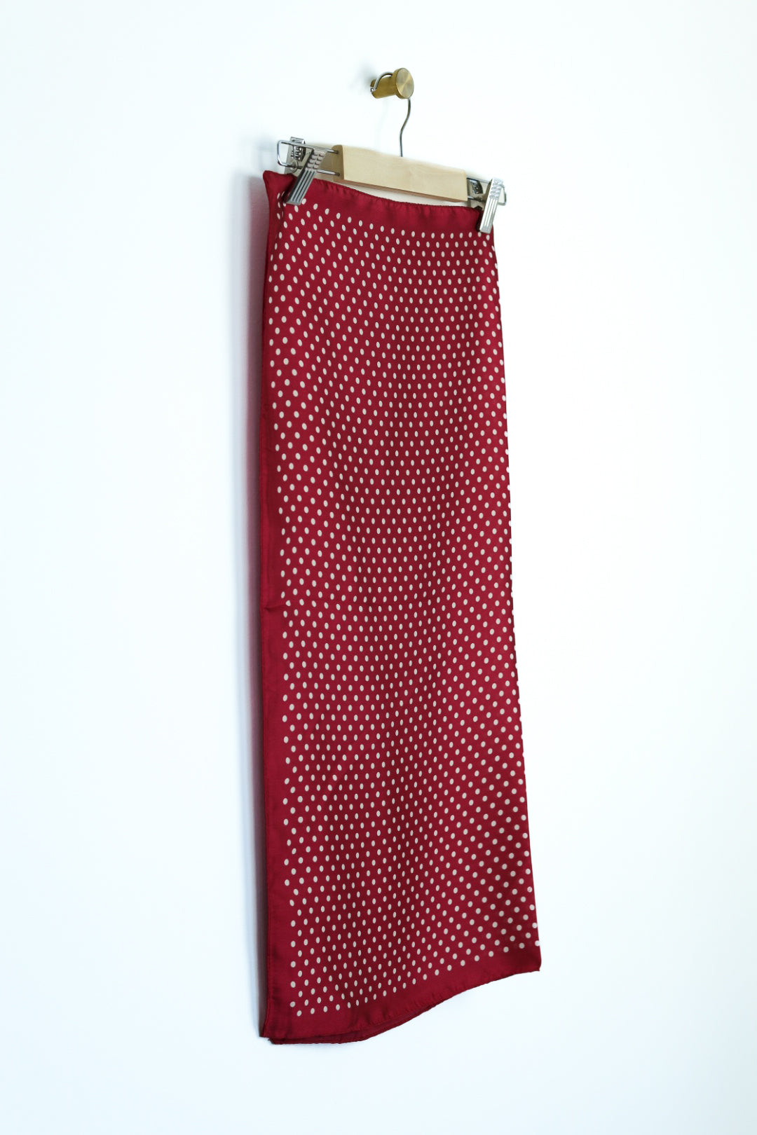 Sjaaltje vierkant polkadot bordeaux rood