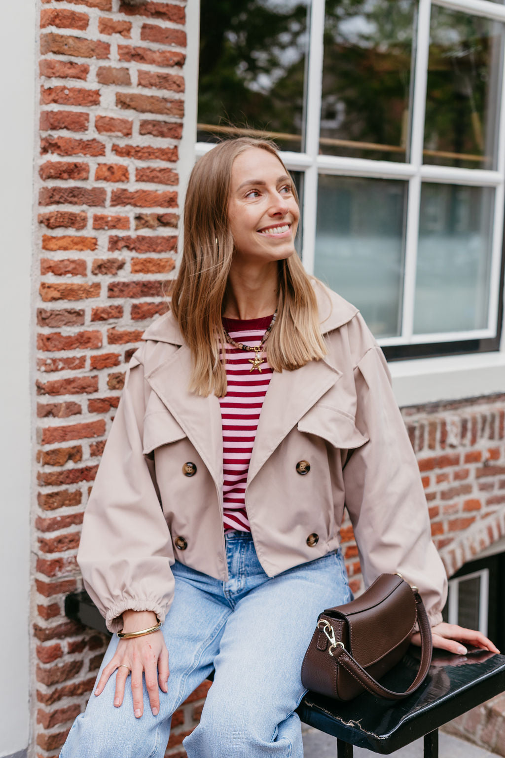 Trenchcoat kort beige