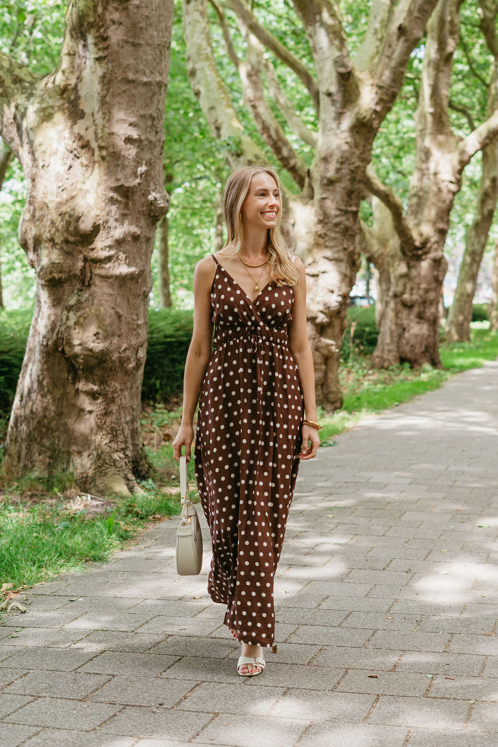 Lange polkadot jurk bruin wit