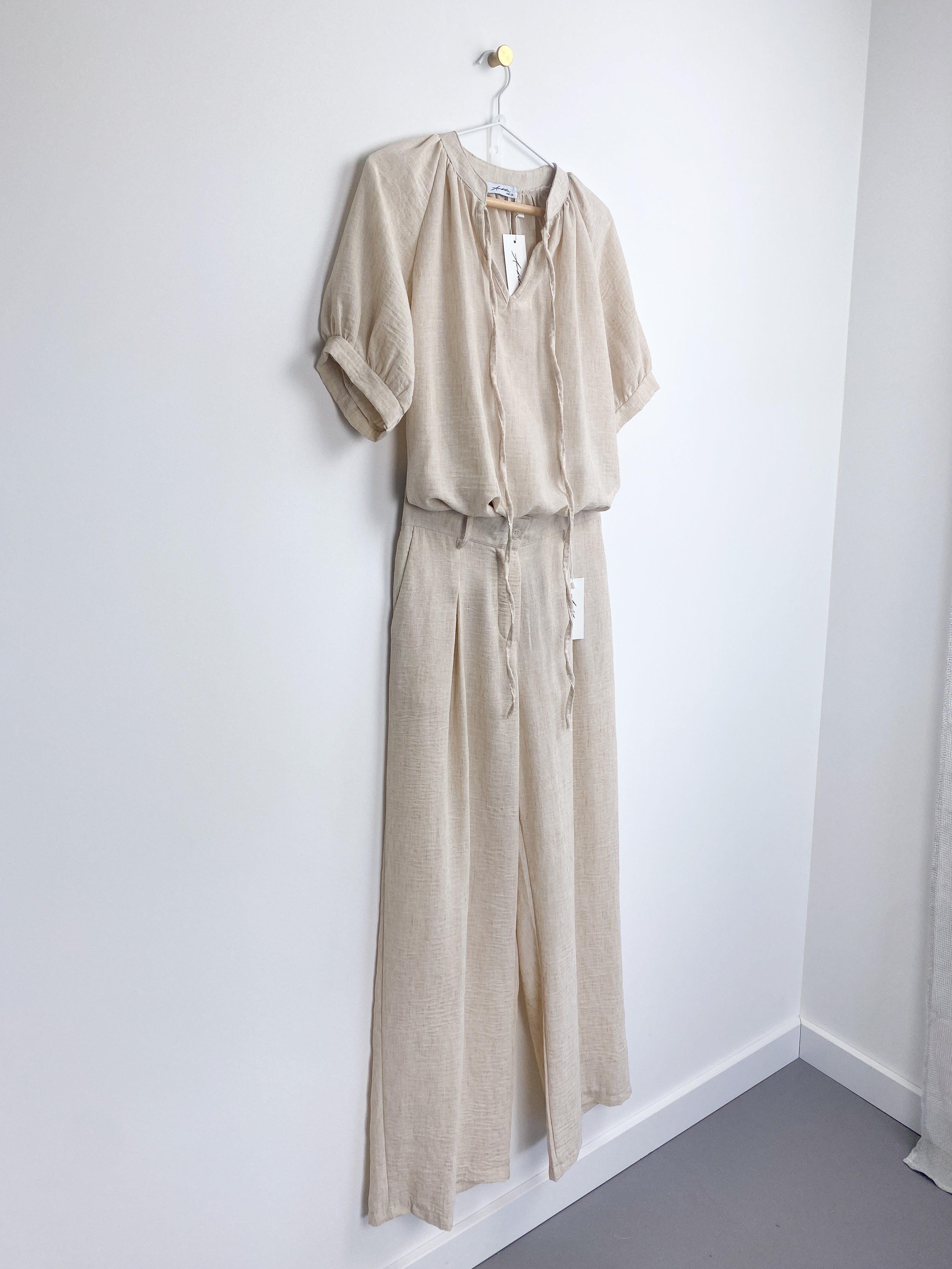 Luna Blouse | Beige
