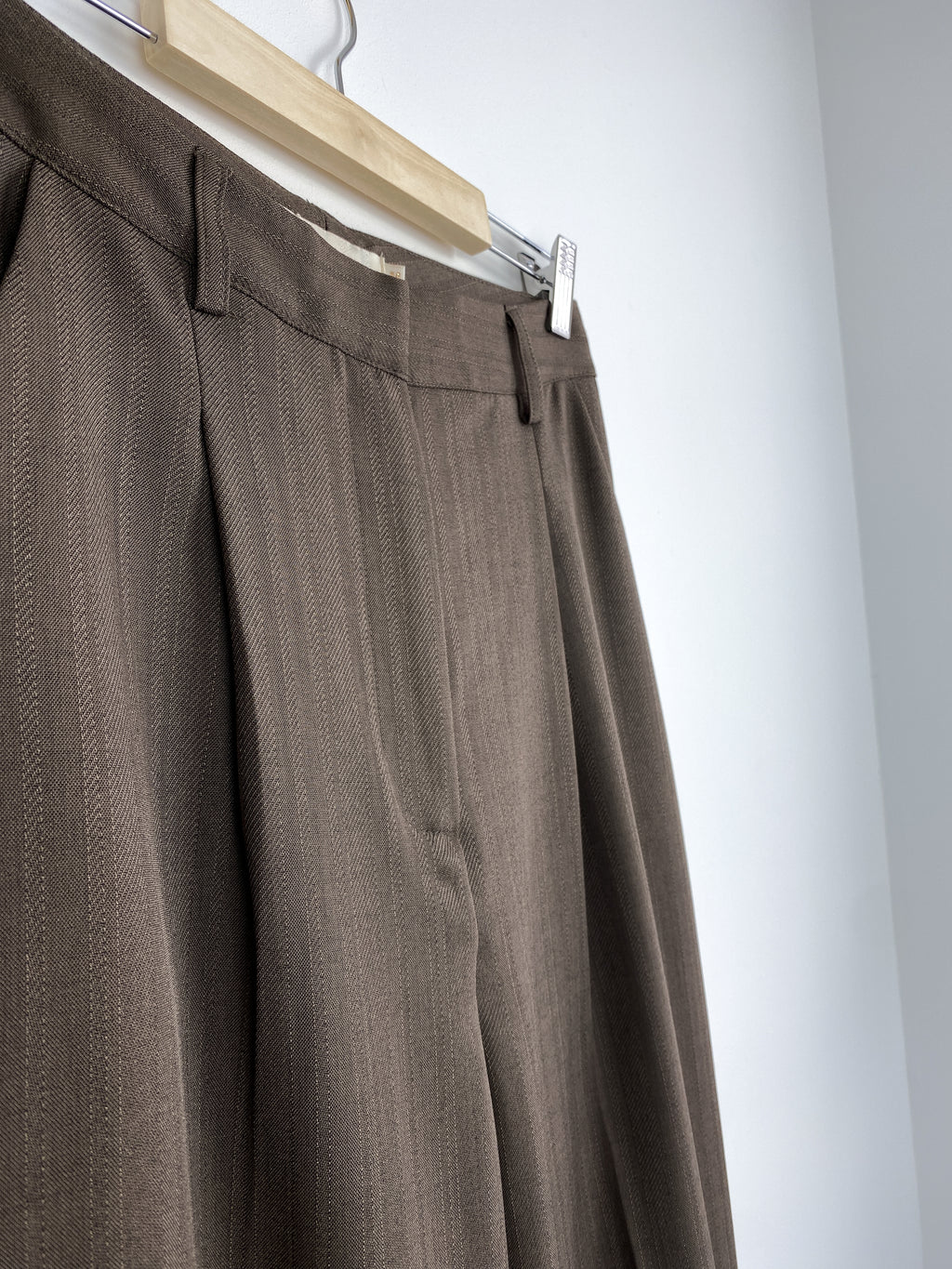 Liv Pantalon | Bruin