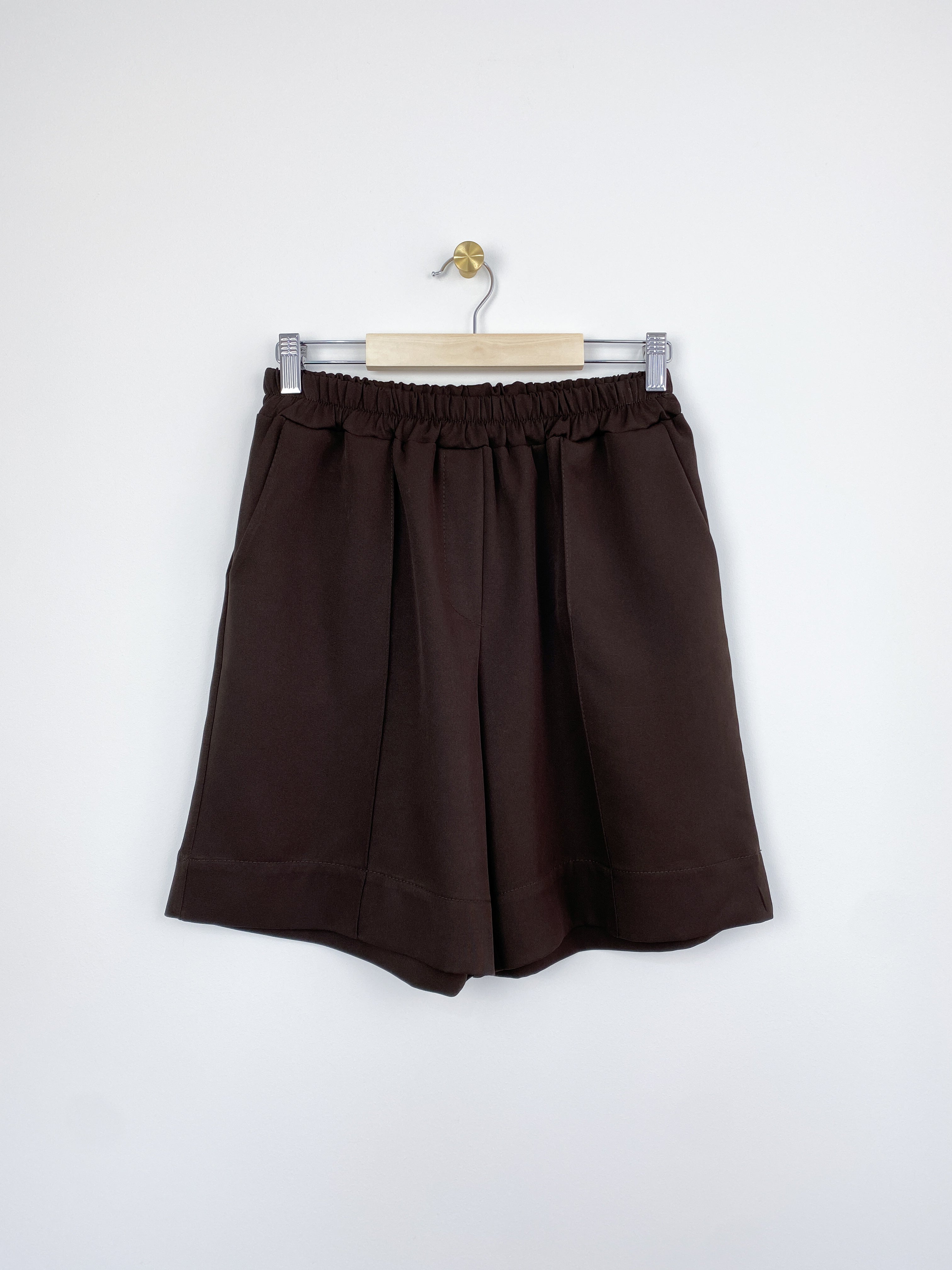 Juna Short | Bruin