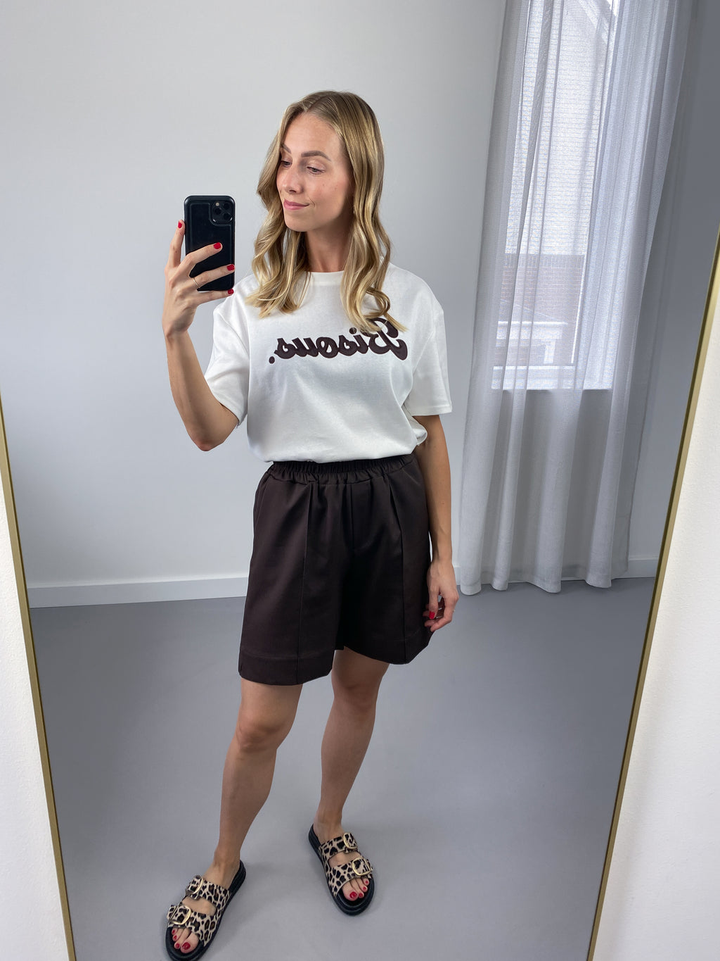 Juna Short | Bruin