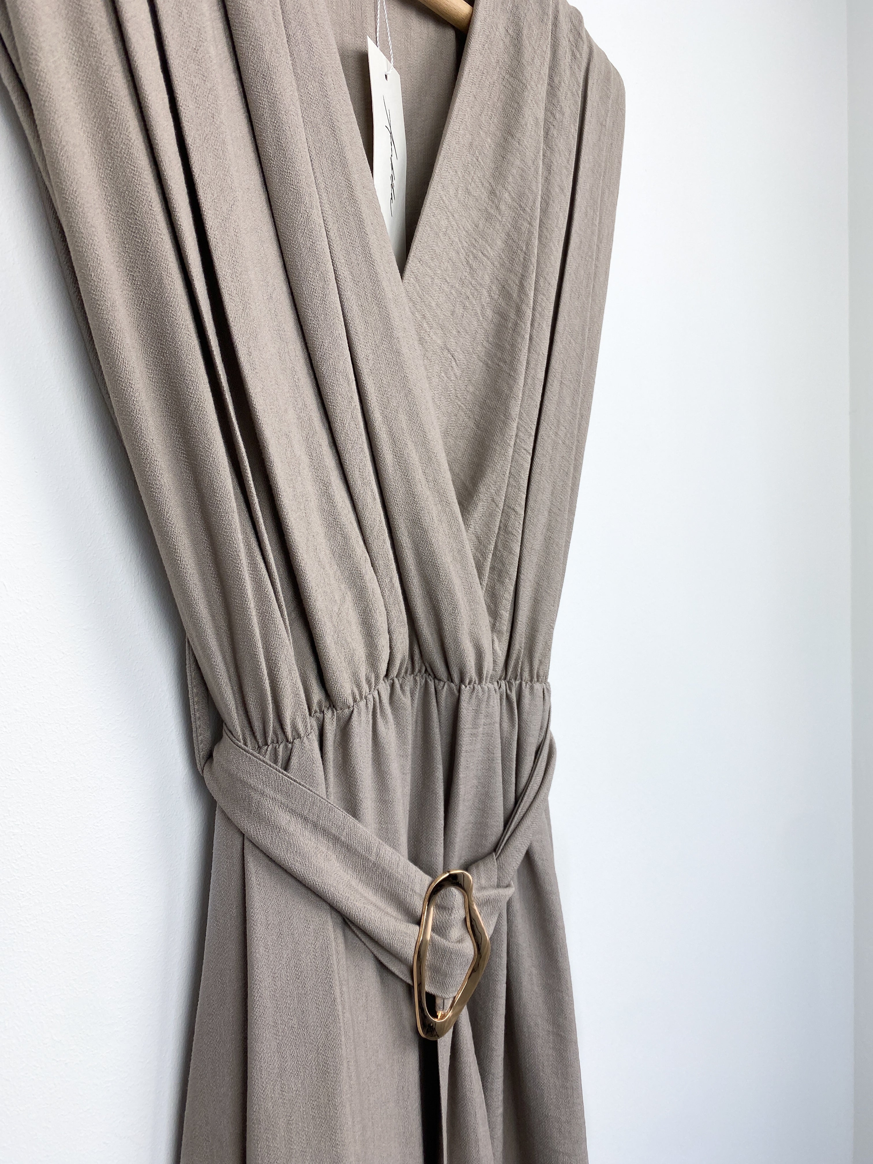 Rosalie Jurk | Taupe