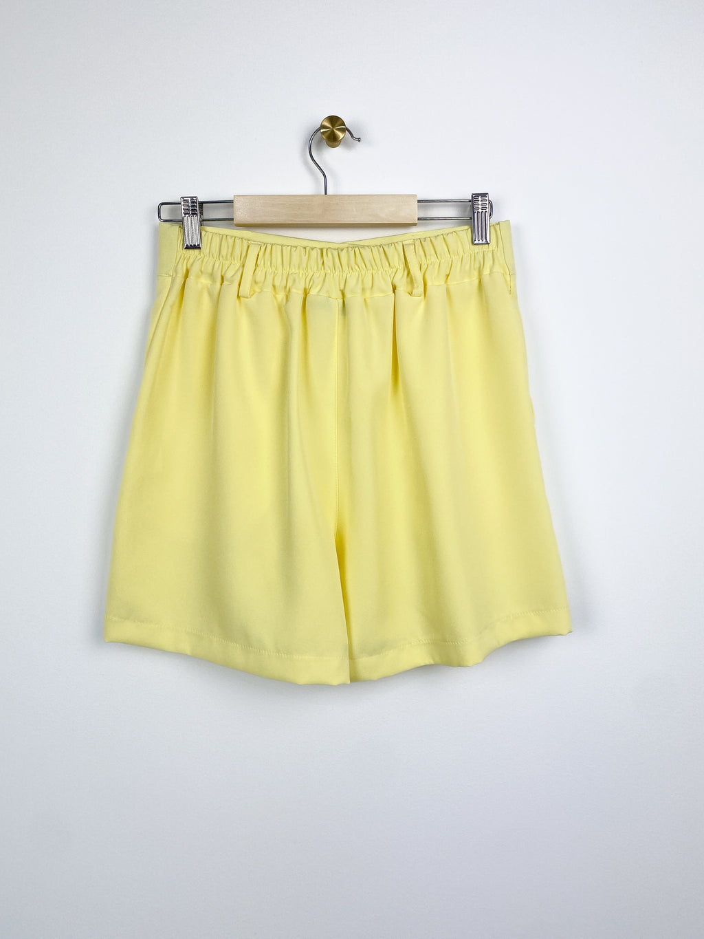 Evi Short | Botergeel