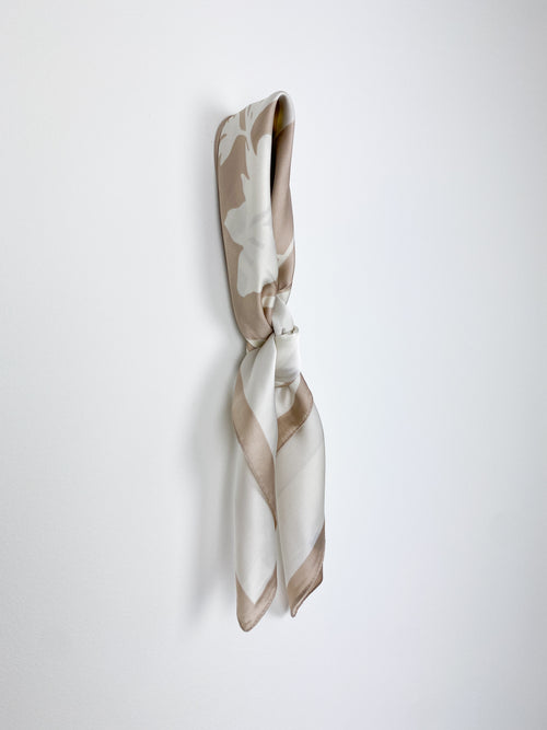 Botanica Sjaal | Champagne