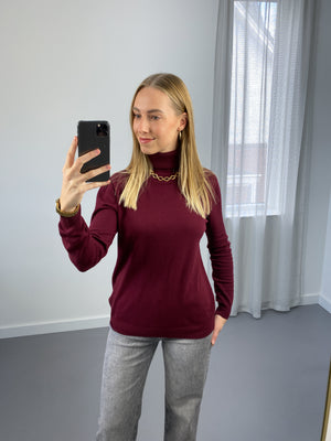 Renee Coltrui | Bordeaux Rood